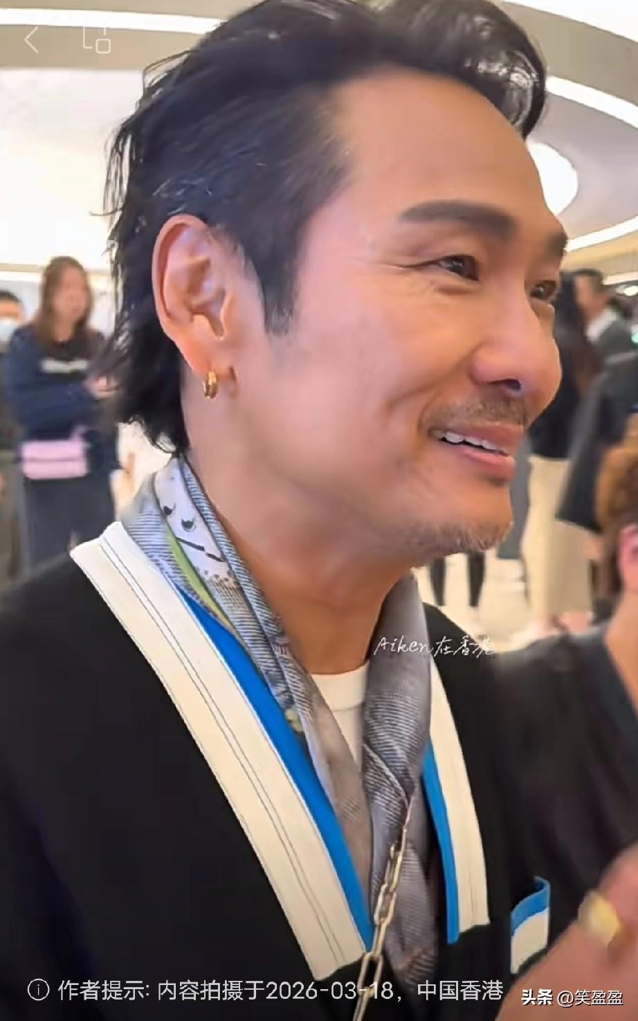 杜德伟 60+的状态
依旧是那个会跳舞的情人
法拉利老了还是法拉利[赞]