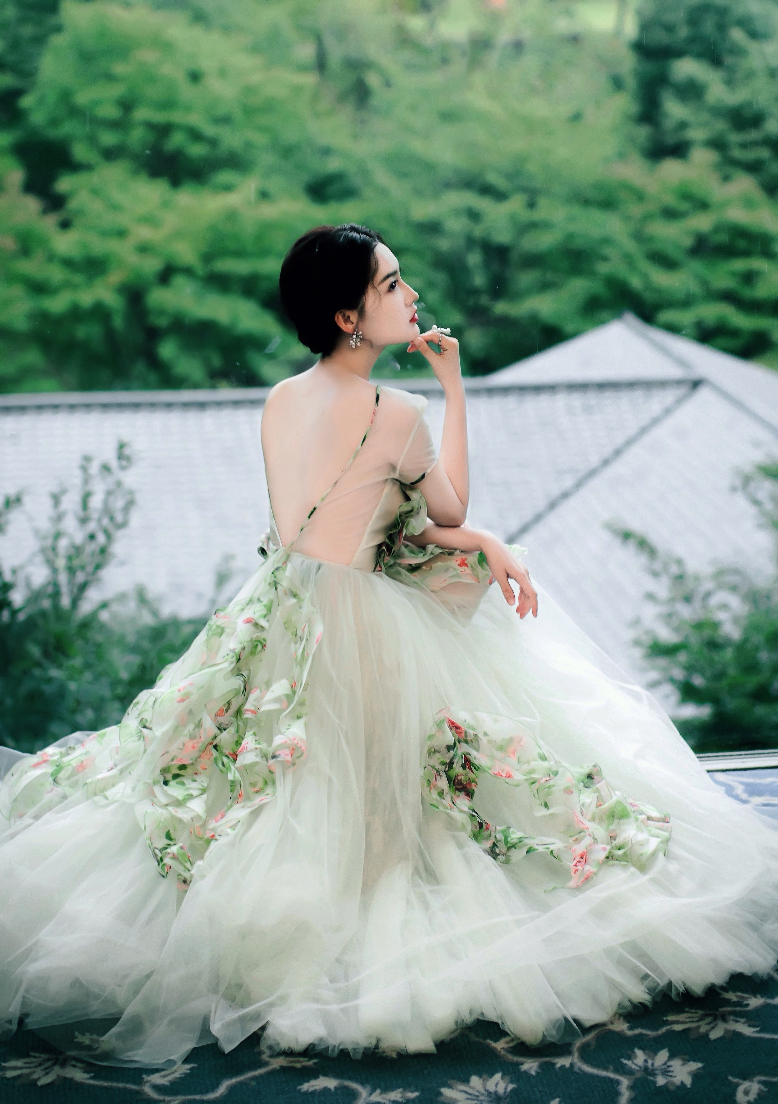 李沁 误入森林中的公主🌲