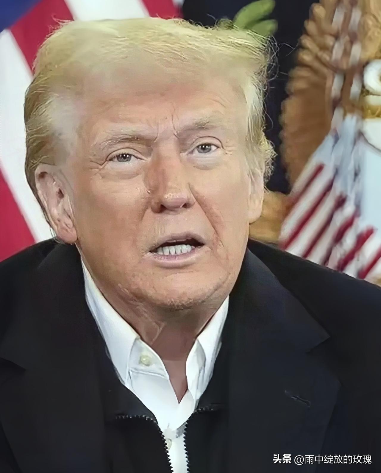 终于认了！特朗普公开坦言：必须尊重中国
 
谁也没想到，一向言辞强硬的特朗普，这