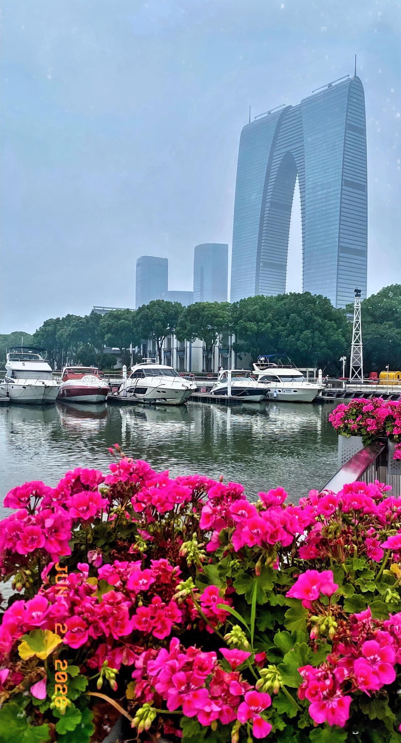 或许是今年最后一次，绕湖晨跑13.14公里，接下来就要重新开始沿着伦敦泰晤士河段