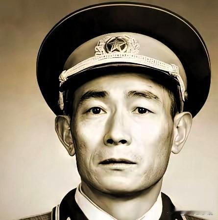 1937年秋天，386旅旅长陈赓把1营营长查玉升叫到自己的窑洞里。陈赓开门见山：