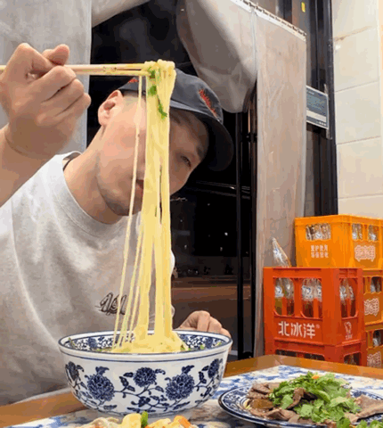 又在吃吃喝喝！ 