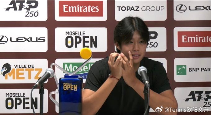 🇺🇸勒纳钱回顾总结2025赛季“有些月份比其他月份更难熬……经历了一些变化。