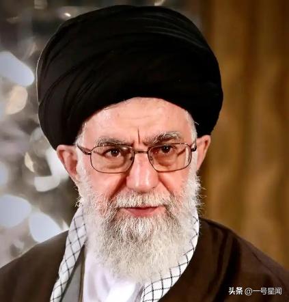 伊朗官方发表声明，在美国的打击中，伊朗多名高层遇害，伊朗最高领袖也因为腿部受伤而