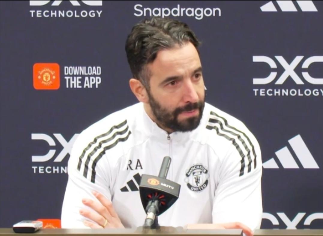 阿莫林：梅努和B费不会缺阵太久，我相信球队能战胜任何对手英超联赛第18轮，曼联将