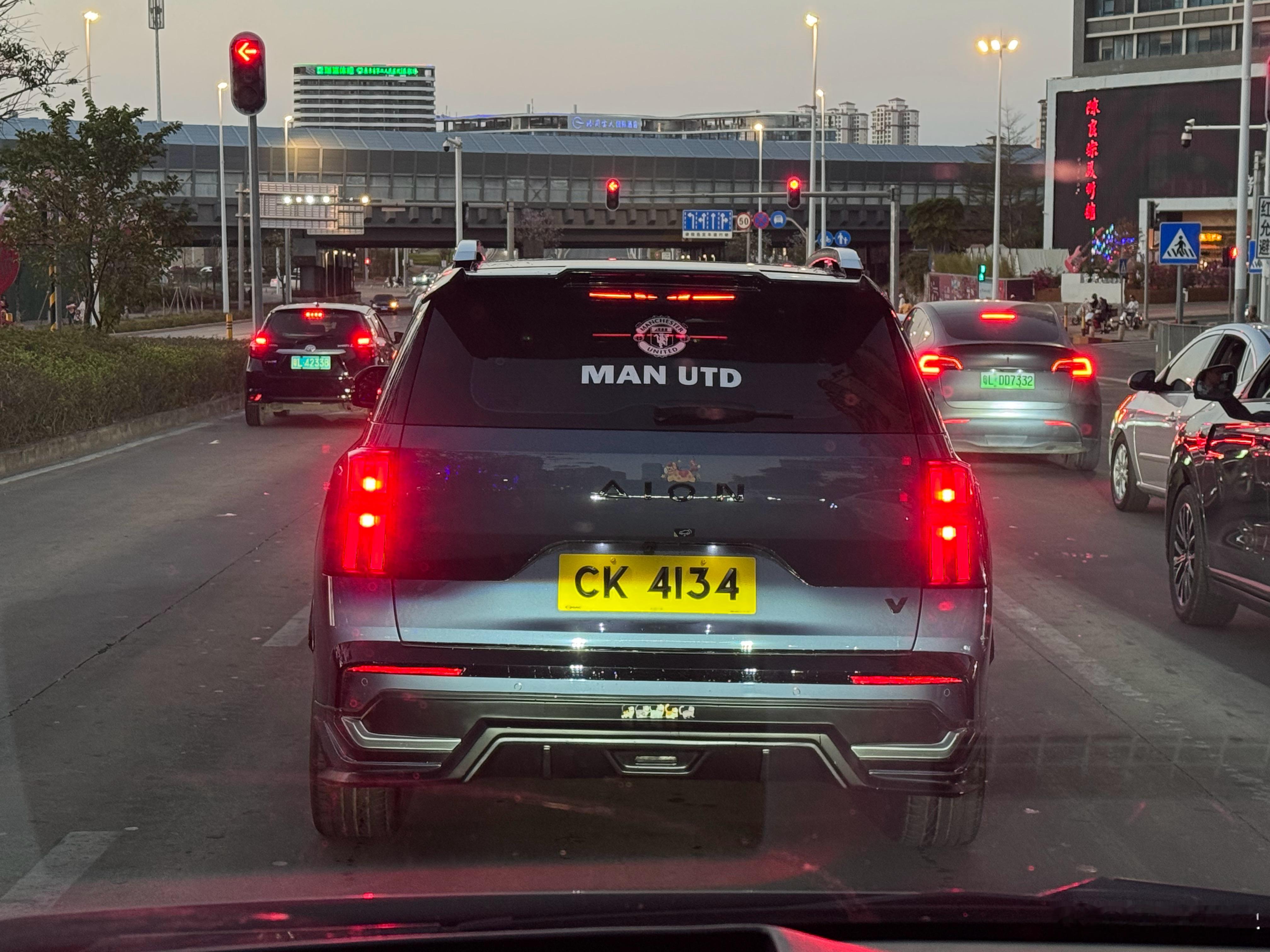 xdm，这港牌的埃安，整体颜值提高50%有吧？ 