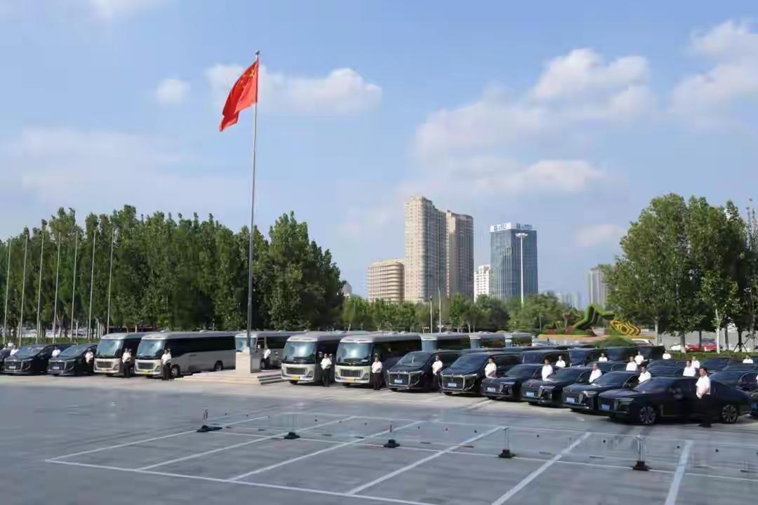 九三阅兵礼宾车全部归还车主 红旗汽车彰显民族品牌担当，2025年9月29日，极目