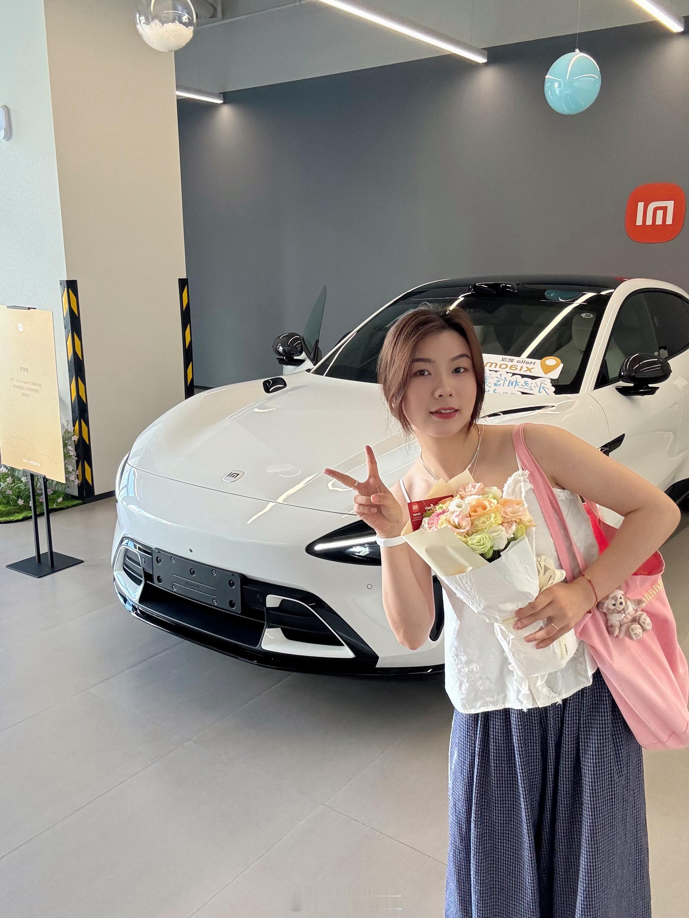 隔壁频道提小米YU7勒等他们开回来得去好好体验一波[期待] ​​​