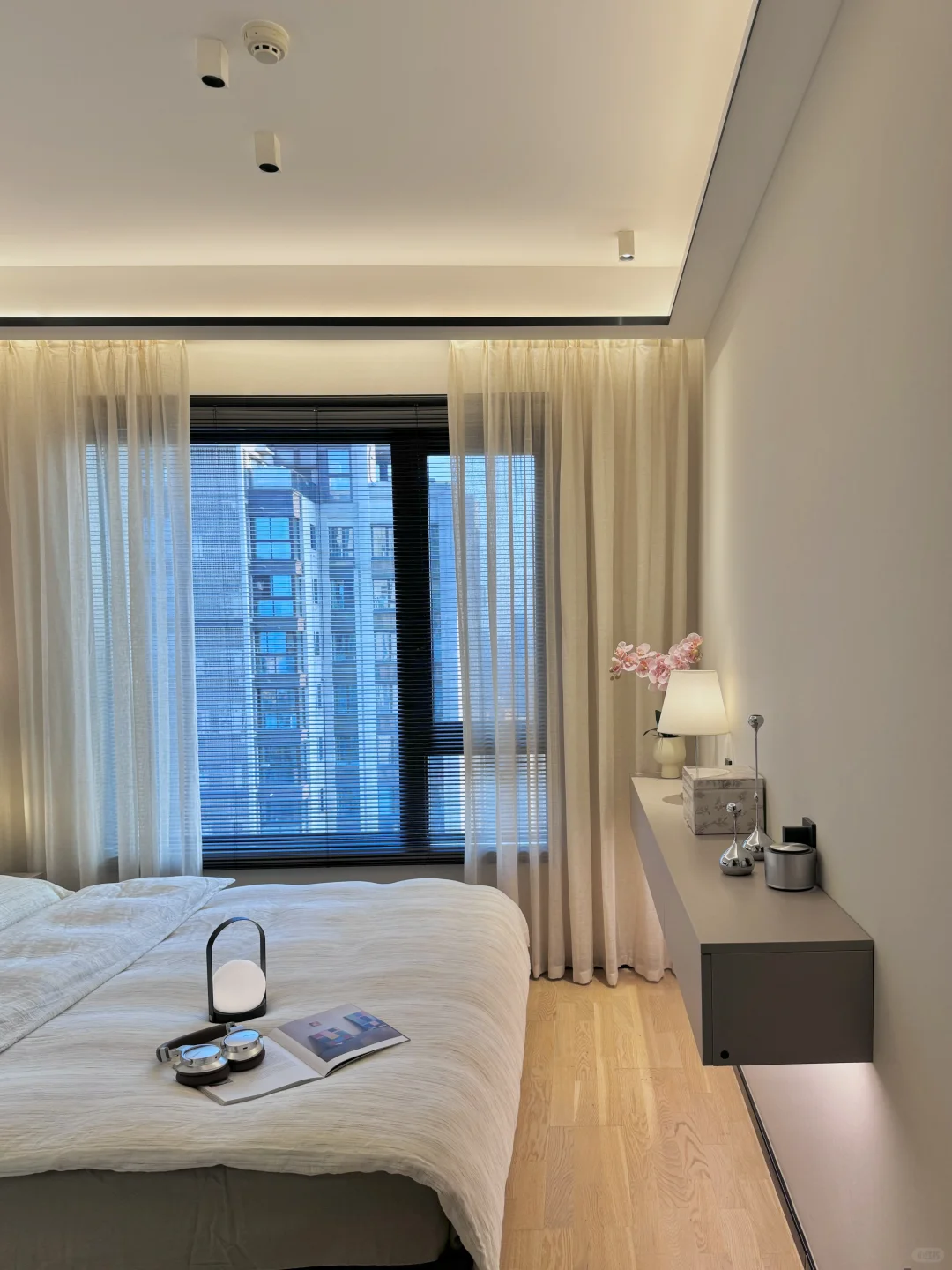 谁懂啊，洗完澡才7点，当我看到这一幕…