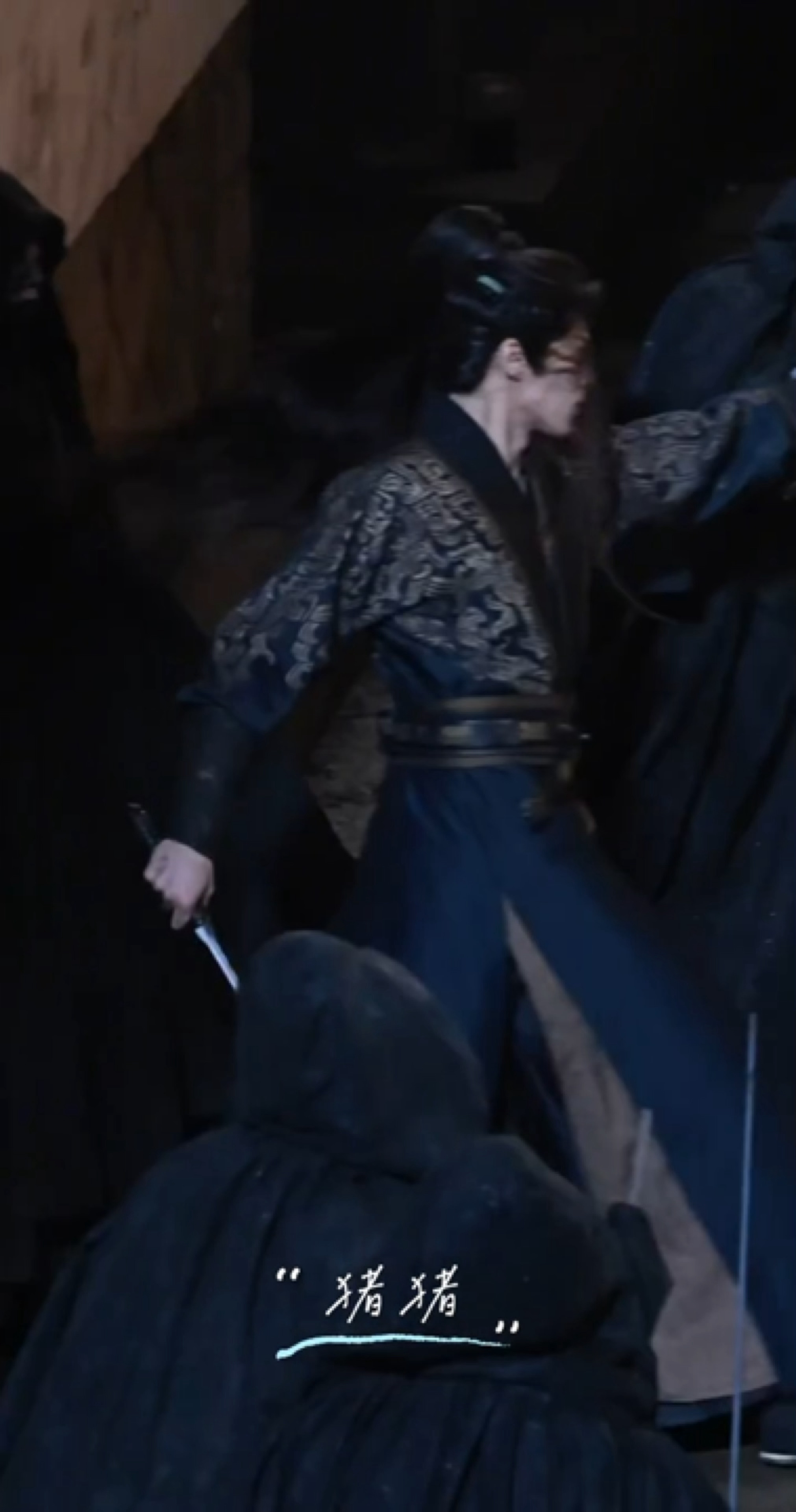 王鹤棣打戏动作真的好利落（cr📕猪猪 