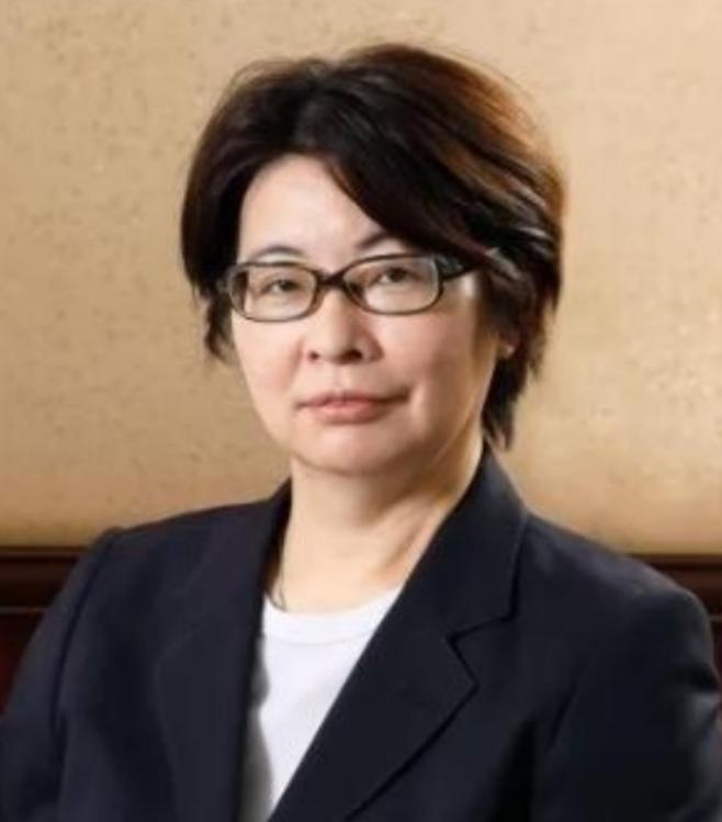 日本驻沈阳总领事高田真里说：“我本人以及日本国驻沈阳总领事馆，将把‘确保在东北地