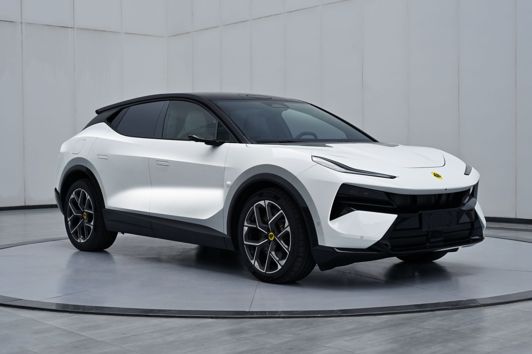 更换SEA-R底盘的t132a。众所周知EPA是一个运动化平台，而SEA-R并不