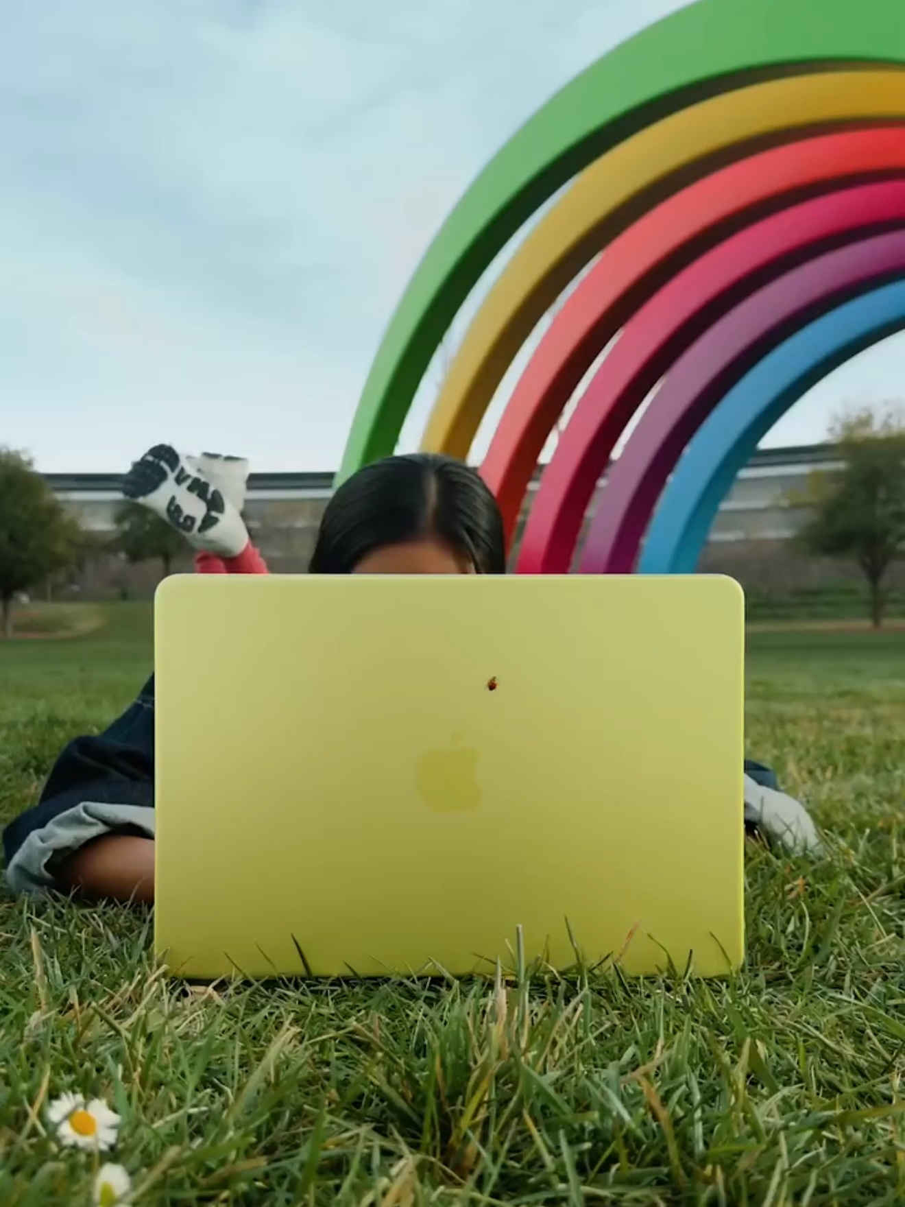 Beats Power Pink 数据线，再次看到瓢虫🐞MacBook Neo