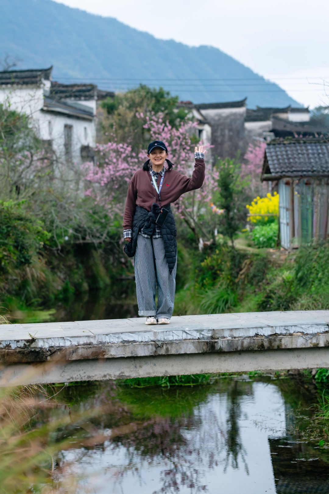 *在路上*庆源，06年初见，惊讶于它的安静祥和...20年后再看，除了商业化更浓