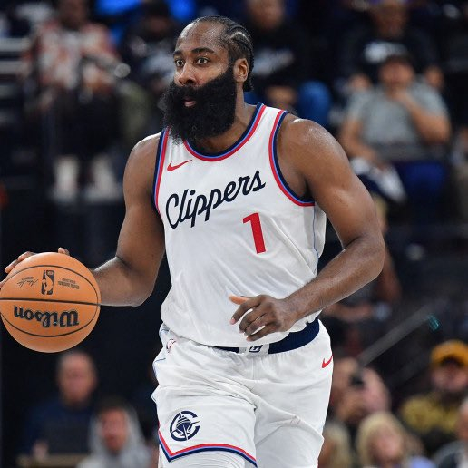 我的评分： 哈登今天30+10+11大号三双，最后时刻上演3+1，抢投绝平三分就