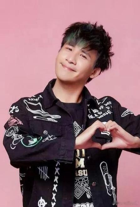刘大锤曝大张伟有一儿一女 狗仔爆料：大张伟儿女情况曝光近日，娱乐圈再爆猛料。17