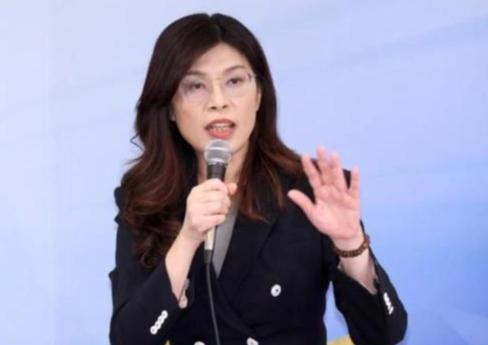 国民党终于摊牌了！
承认九二共识是假，想要"一国两区"才是真！嘴上喊和平，心里盘