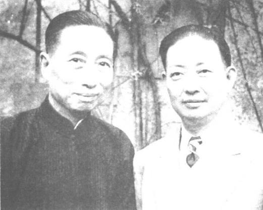 梅兰芳与好友姜妙香(左)