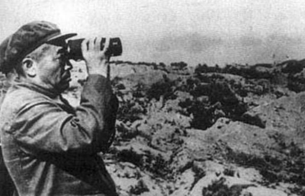 回顾彭德怀一生经历的四次大的败仗，军史上出现两种不同争议，如今我军依然汲取教训和