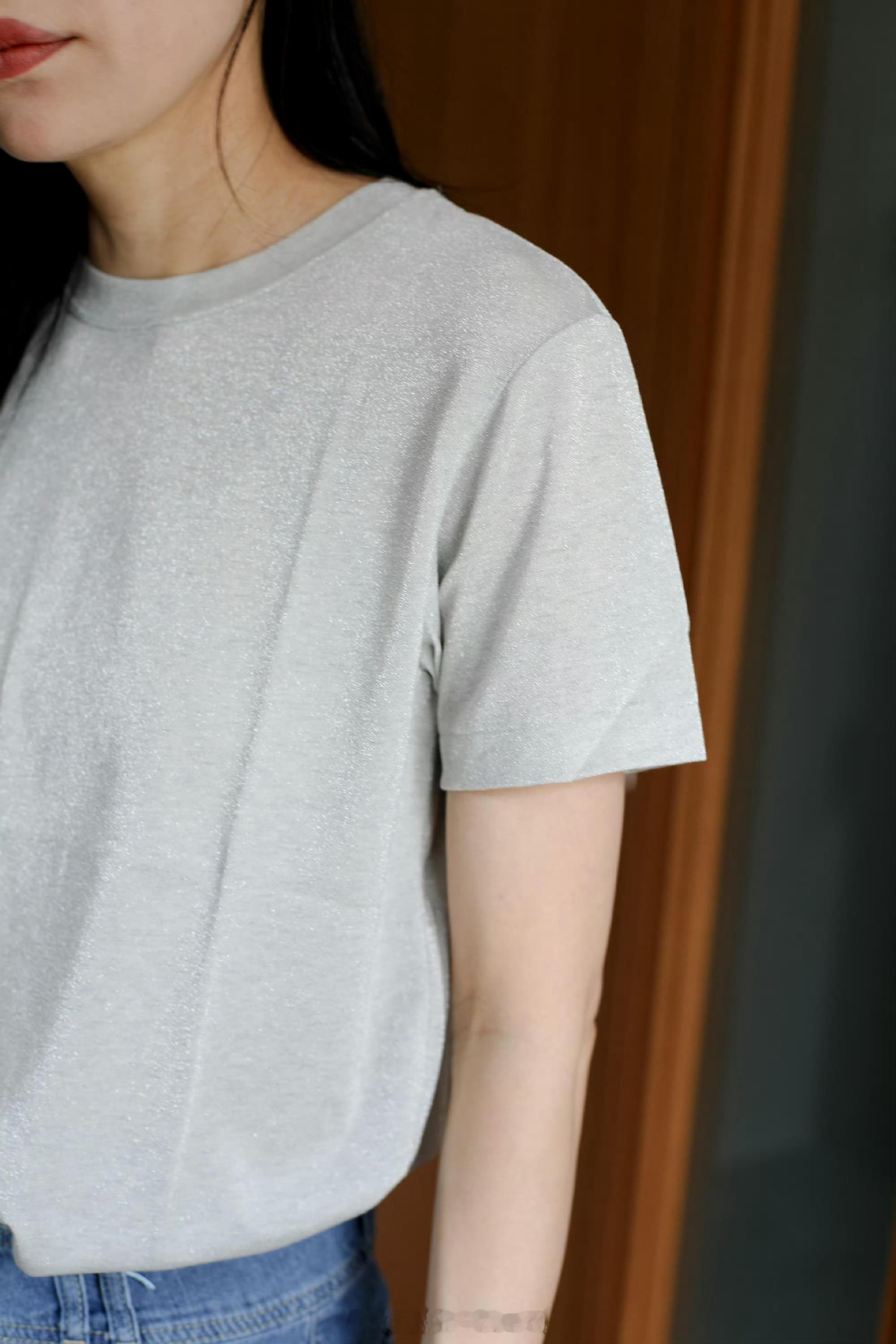 终于找到了满意的夏天牛仔裤👖试来试去还是小直筒最适合我～溪之今天长这样
