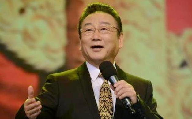 国内赚钱国外花？主持人问蒋大为：“为啥你资料上写你是加拿大国籍，还回国内赚钱？”