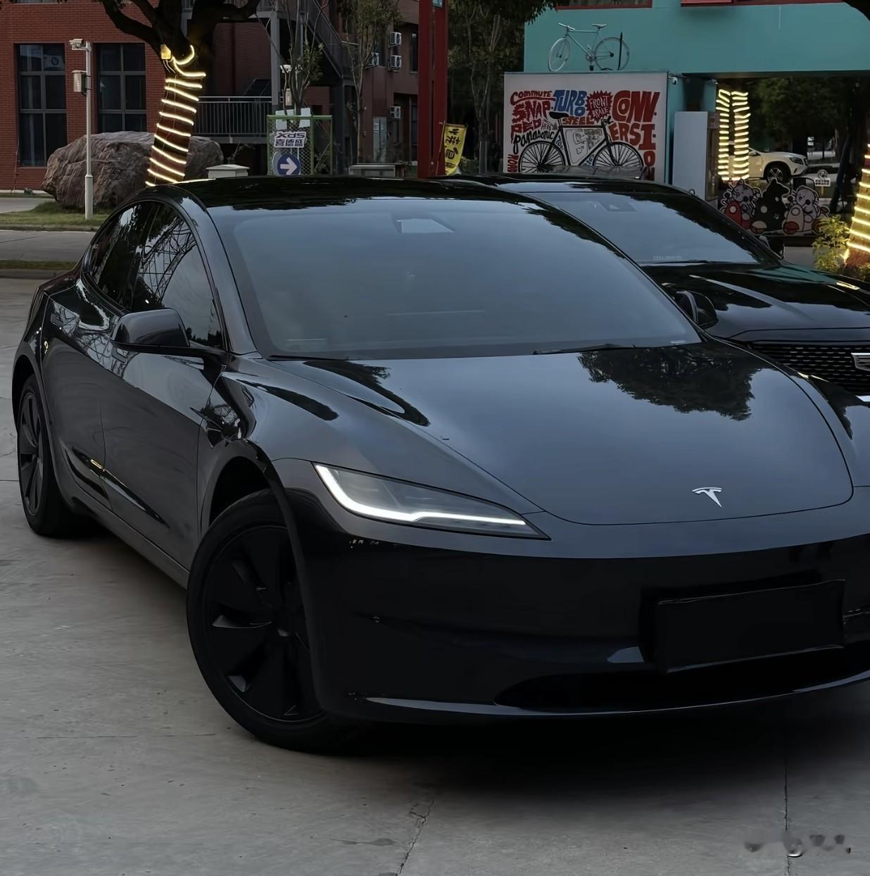 刚接到特斯拉内部消息，这次搞了个"轻松贷"！Model 3首付只要5.59万，5