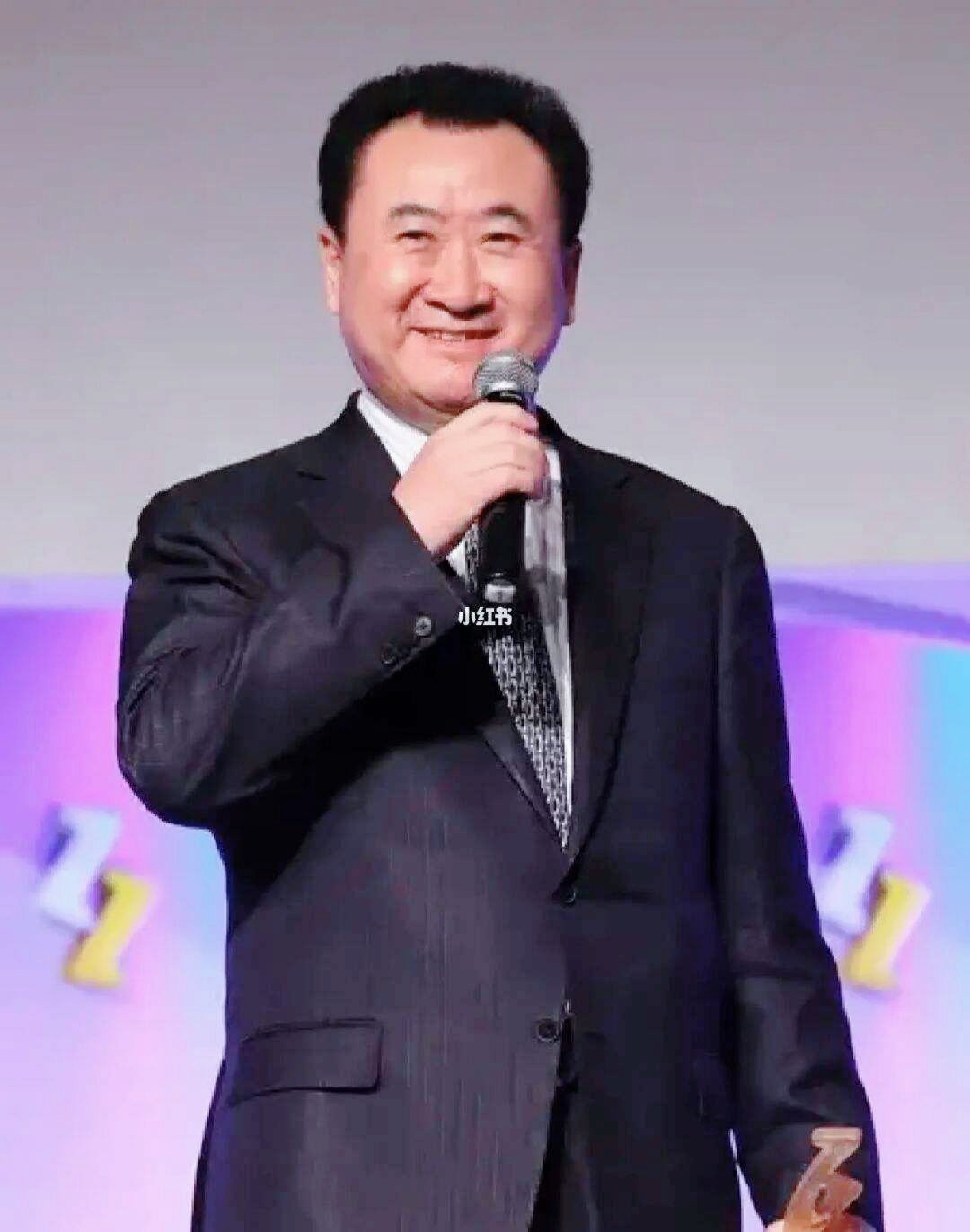 岁月是把杀猪刀，曾经的他们都意气风发 ​​​