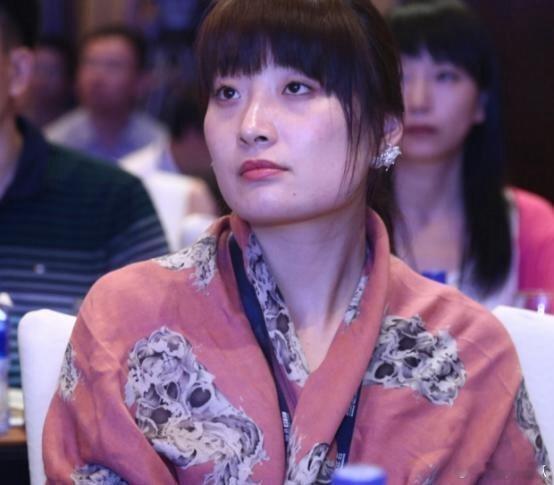 宗馥莉 短剧女主宗馥莉怕不是拿了重生副本吧原本以为是在父亲宠爱的加持下豪门嫡女，