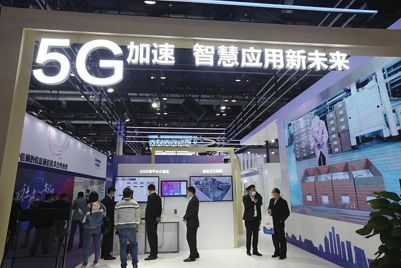 之前总吐槽明明套餐里流量还剩几十G，用AI写文案、给孩子搜习题解析的时候，却总弹