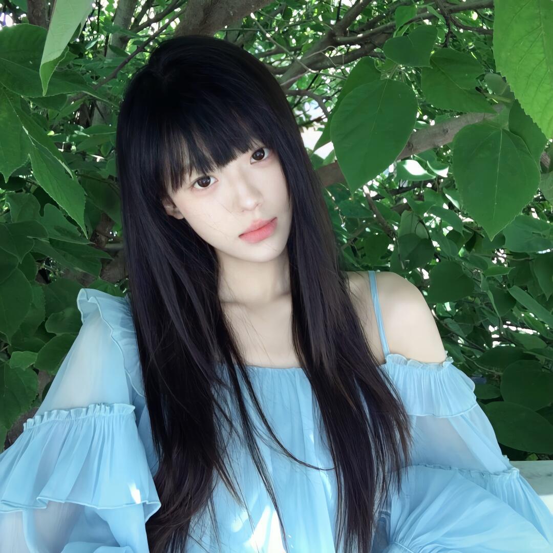 𝗪𝗲𝗖𝗵𝗮𝘁 | 女生头像 