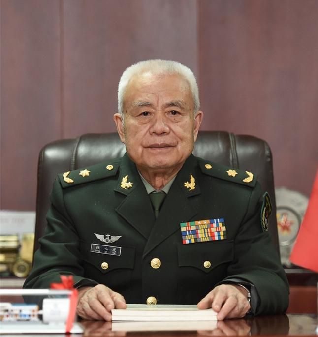 国外军事专家说，若美俄打起来，全球会有50亿人死亡。
 
麻烦看官老爷们右上角点