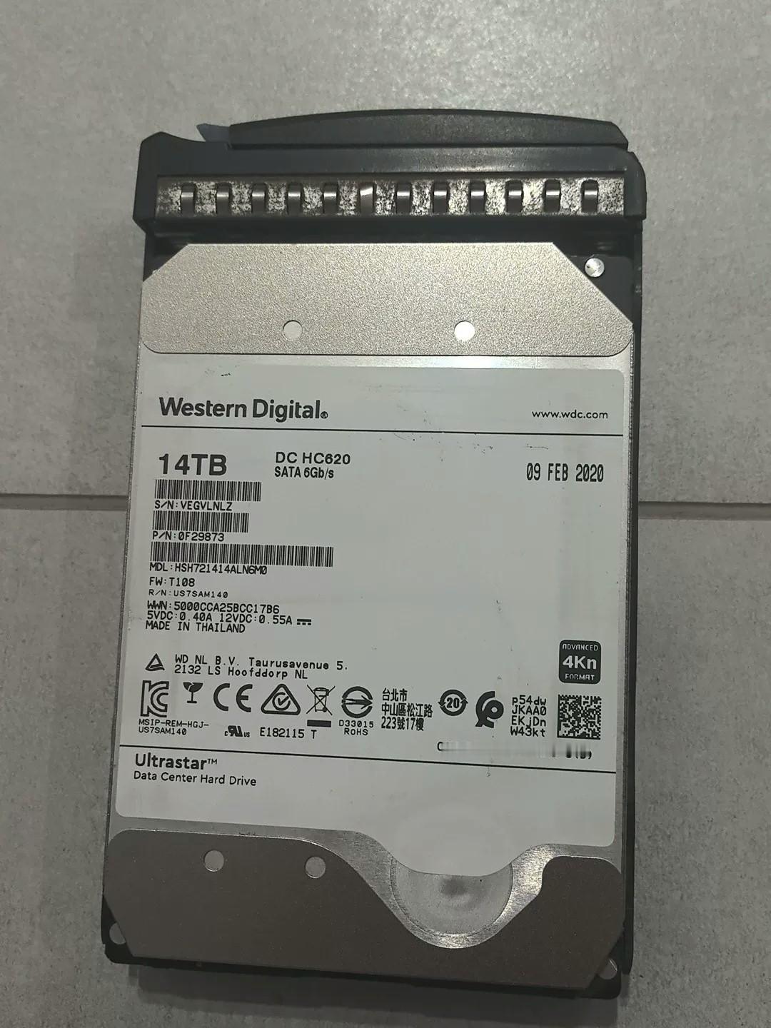 来试试水，这个是拿来做远程冷备盘 ​​​