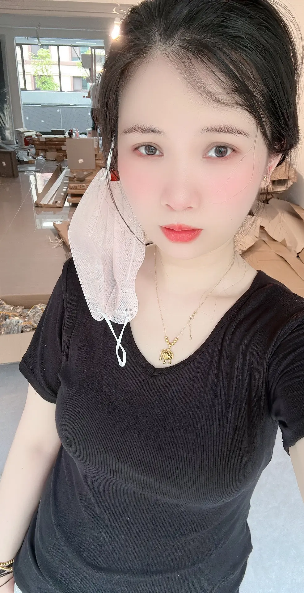 只要不是渣男，成功发财之后踹掉原配，都是好男人，因为这个女人给她带来了...
