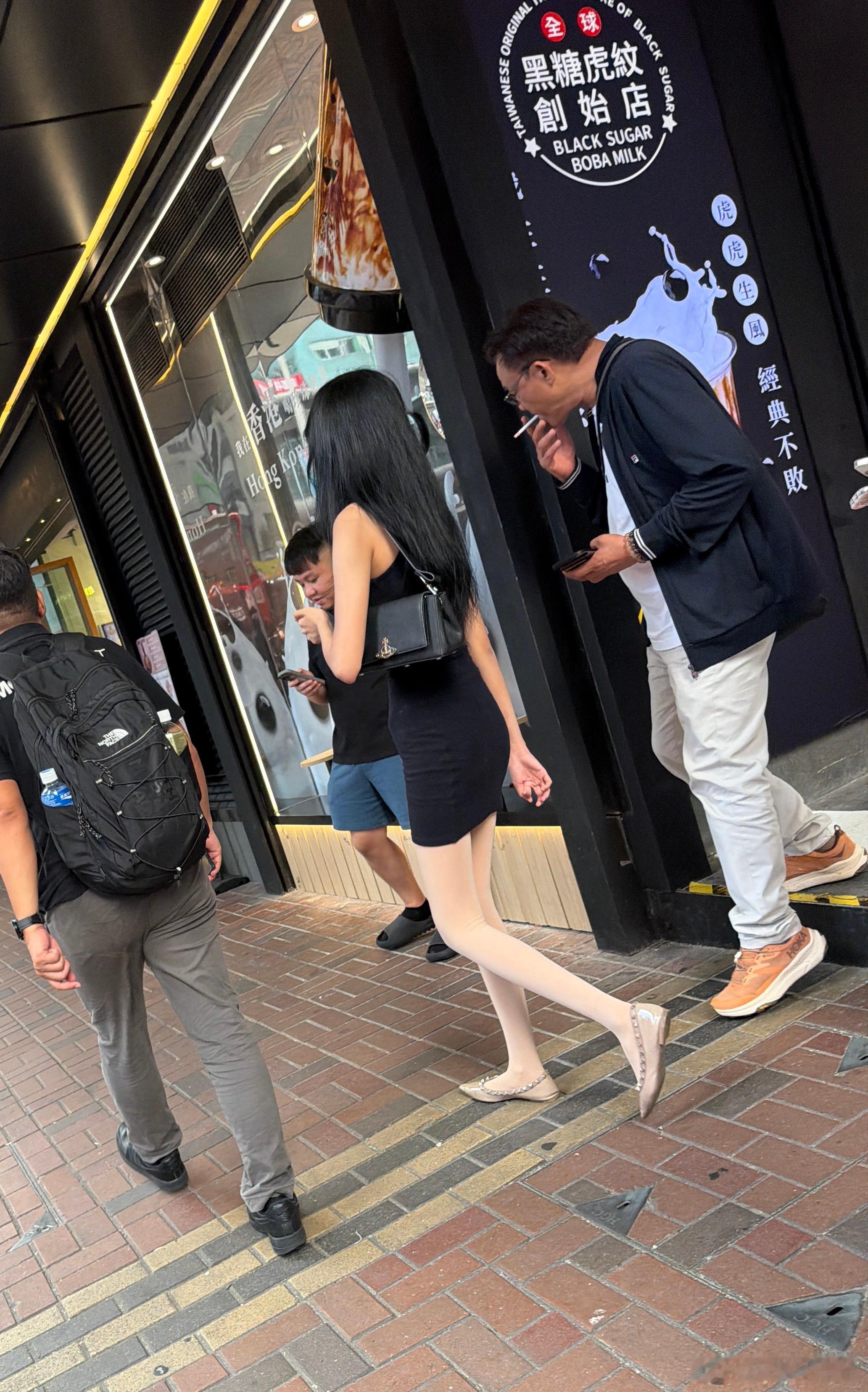很街拍的 ​​​