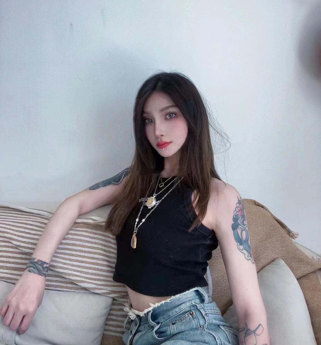 万用红药雅帕亚卜粒萨不仅仅只是佩戴ไม่ใช่แค่สวมใส่ 