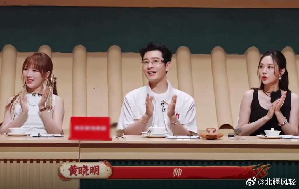 没有人在湖南能拒绝剁椒鱼头🥘家乡美食擂台赛全程无对手，剁椒鱼头凭借地道湘味稳稳