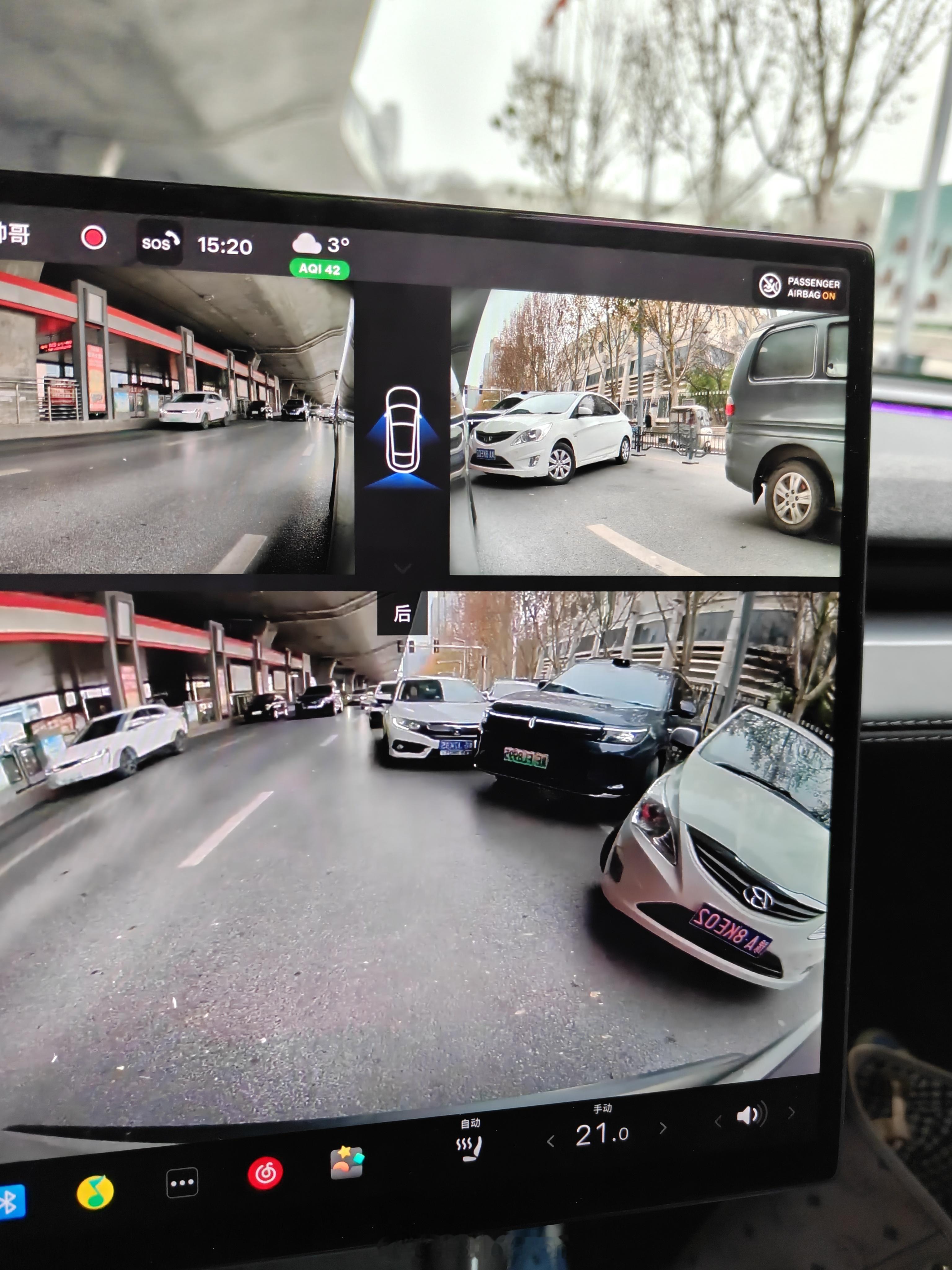 想起来元旦在郑州，感觉这边的路况也挺复杂…不过在广州学到的道路经验倒是学以致用了