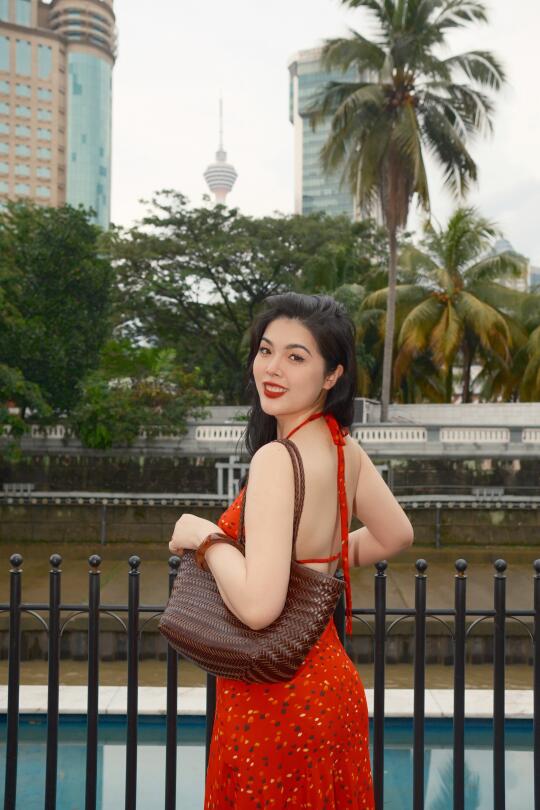 学会欣赏自己的脂肪 | 140斤微胖