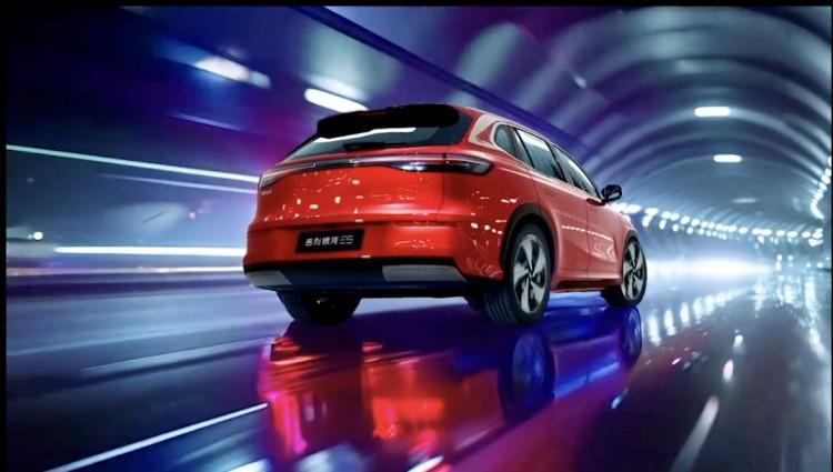 近日，吉利银河品牌对外发布了全新纯电SUV——银河E5的预告图，该车此前已经曝光