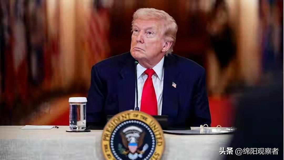 以色列挑起美以战争，完全是高估了美国的实力。

以色列挑唆美国与伊朗开战，这算盘