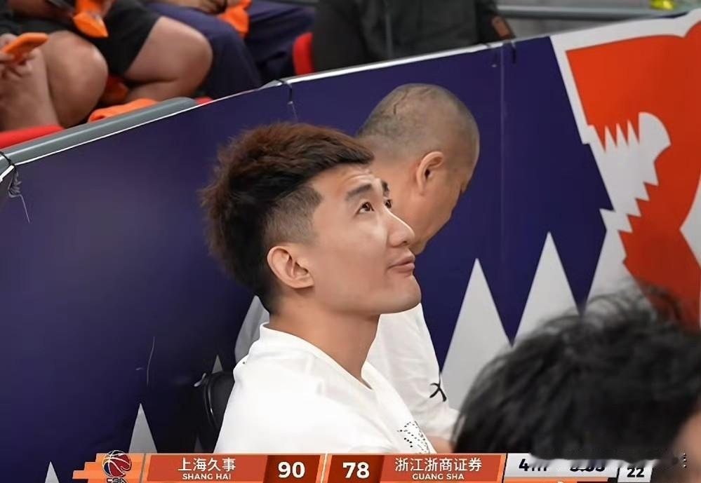 “对不起，让大家看到最差的我”——孙铭徽赛后发声，看哭多少人

总决赛G5因发烧