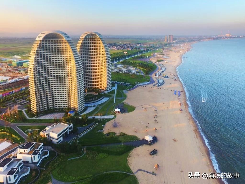 这位葫芦岛网友的说法我是不认可的，锦州市区怎么就比葫芦岛破了，你用锦州的老城区比