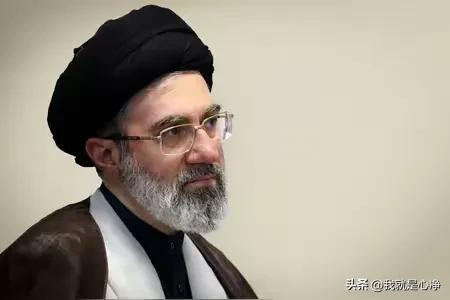 伊朗新的最高领袖穆杰塔巴现在已经变成了一个谜团
没人知道他在哪里，也没人知道他的