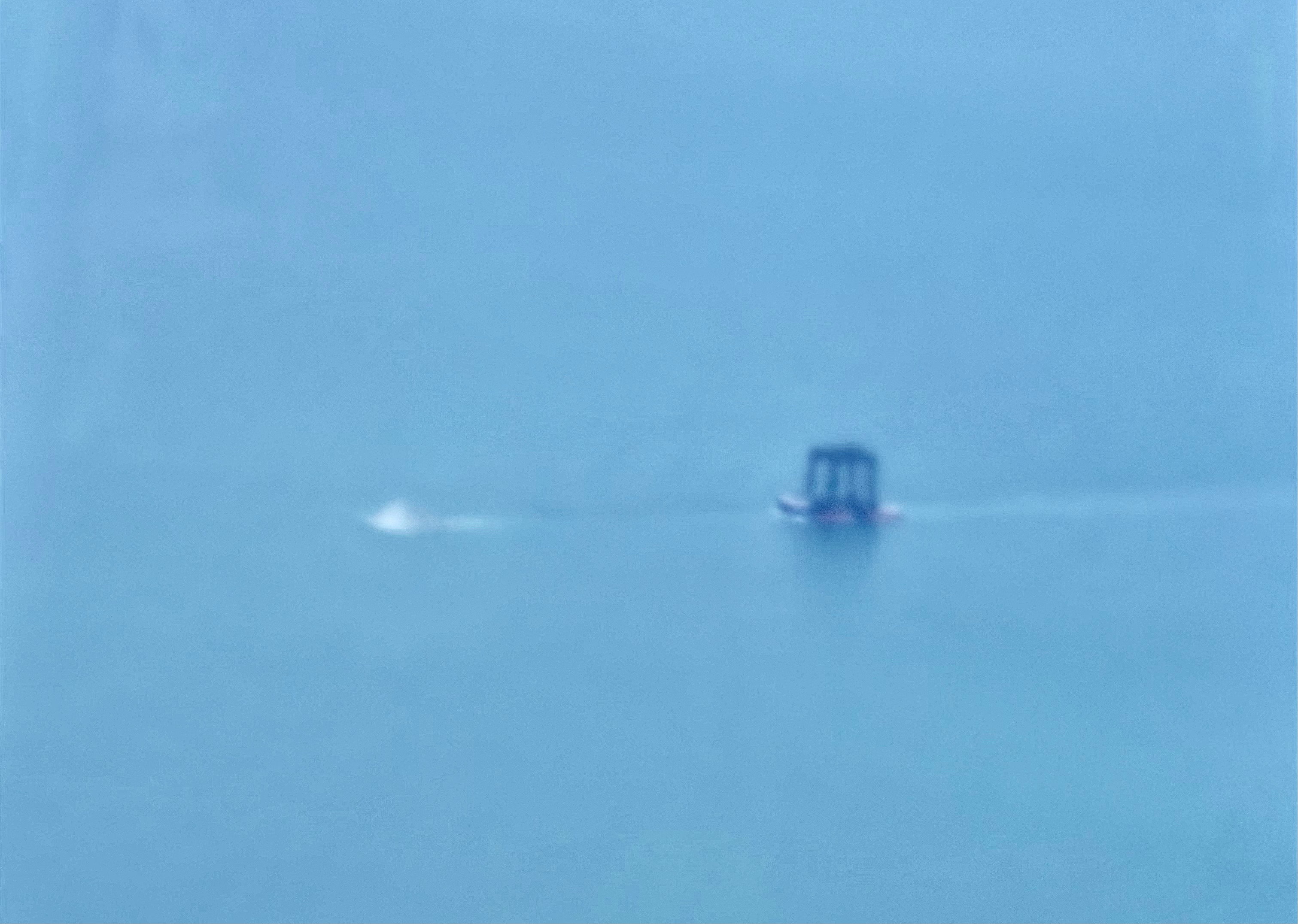 这时候我终于可以发了，前几天在南海上空偶遇交通部南海救助局113拖轮带着“领航者