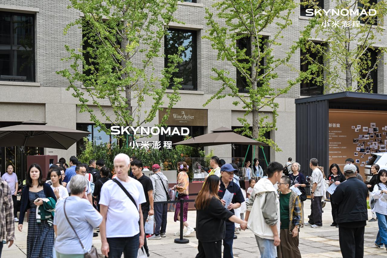 都说今年车市难，尤其增程赛道，1-8 月市场萎缩了将近 20%，整个盘子都在降温