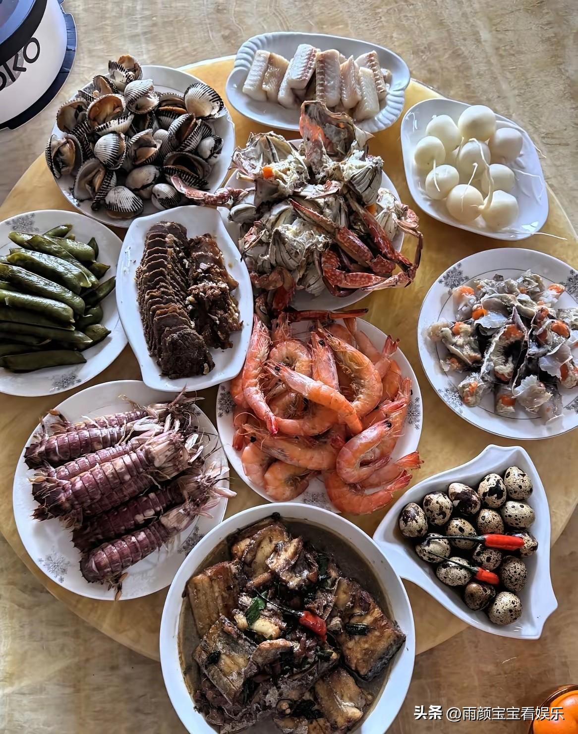 月薪过万，才舍得这样吃饭吧？