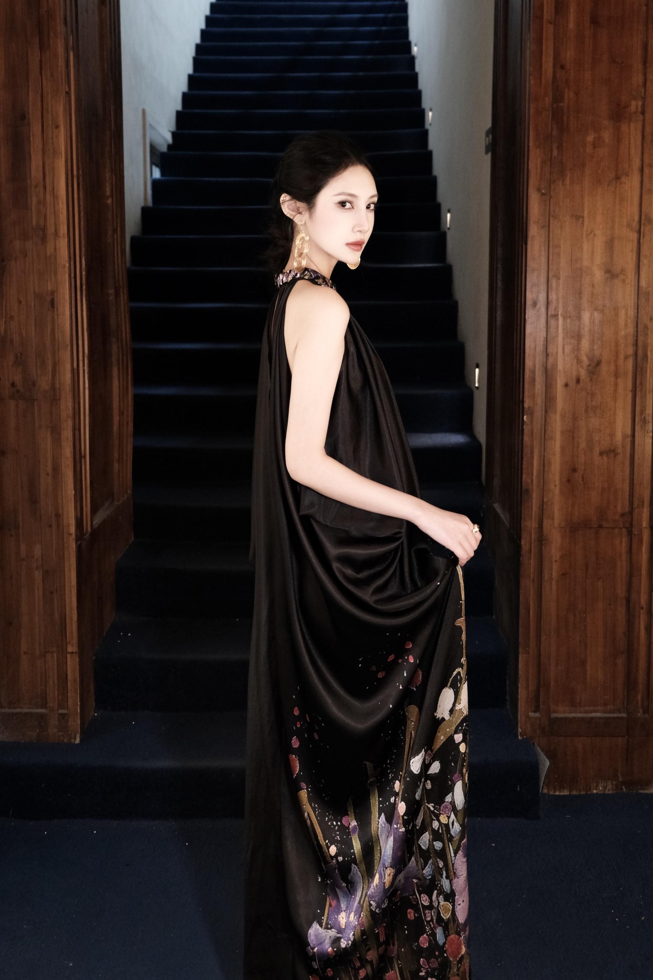 紫色鸢尾花⚜️。