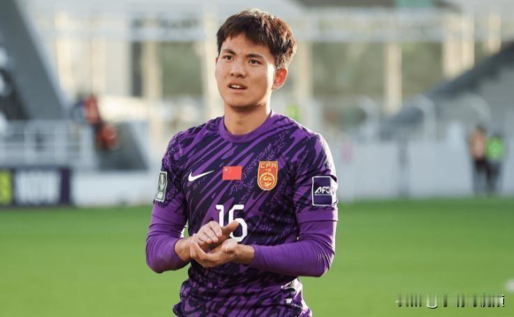 比邵佳一厉害？郑智率队冲到中超第2名，李昊有望成国足第1门将

2026年8月2