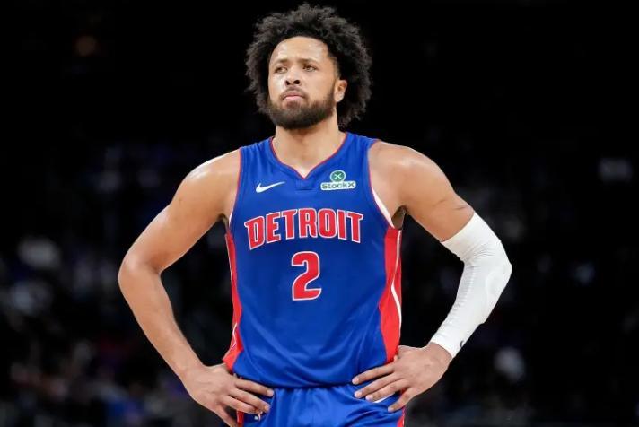 坎宁安保持今天的三分水平就是比东契奇还强的外线了。能攻、能组织、能防守，特别是防