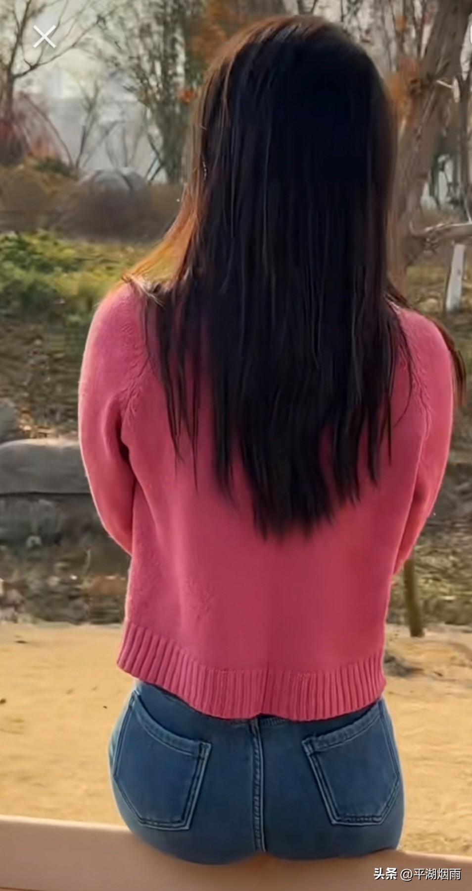 ˎˊ˗²⁰²⁶/₀₃.₂₄🌷✰.ᐟ屋角风微烟雾霏，柳丝无力杏花肥。